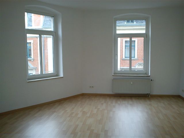 große 2 Raum Wohnung an der Innenstadt in Zwickau