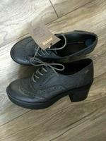 mtng' Damen Plateau Schuhe Trotteur/Pumps Gr. 39 - NEU Nordrhein-Westfalen - Hille Vorschau