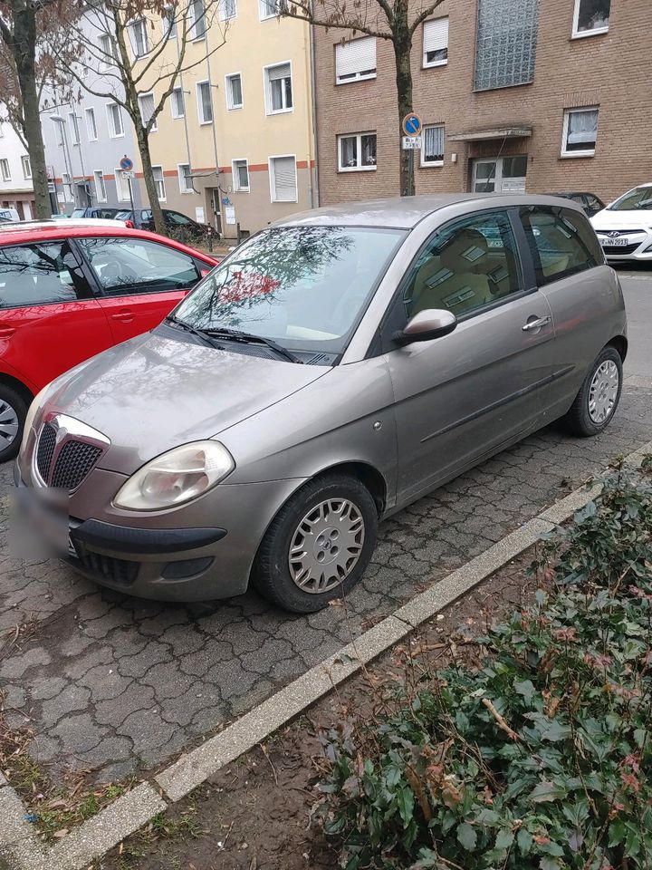 Lancia Ypsilon in Krefeld
