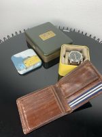 Fossil Bundle / Paket aus Uhr und passender Geldbörse braun OVP Hessen - Taunusstein Vorschau