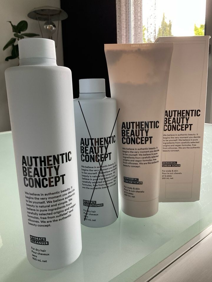 Authentic Beauty Concept Cleanser Conditioner und Scrub Set in Ravensburg