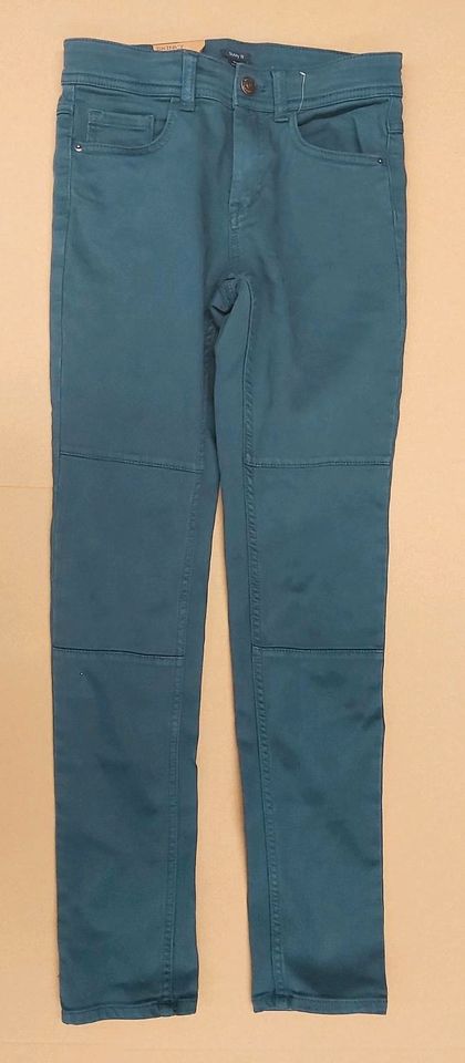 Skinny Fit Jeans Jungen Gr. 144-155 in Herdorf