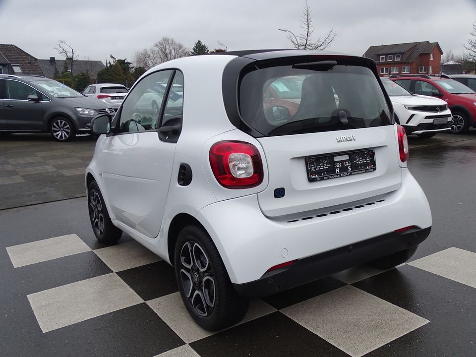 Smart ForTwo electric drive/EQ/Klimaauto/TEL/ALU/SHZG in Warendorf