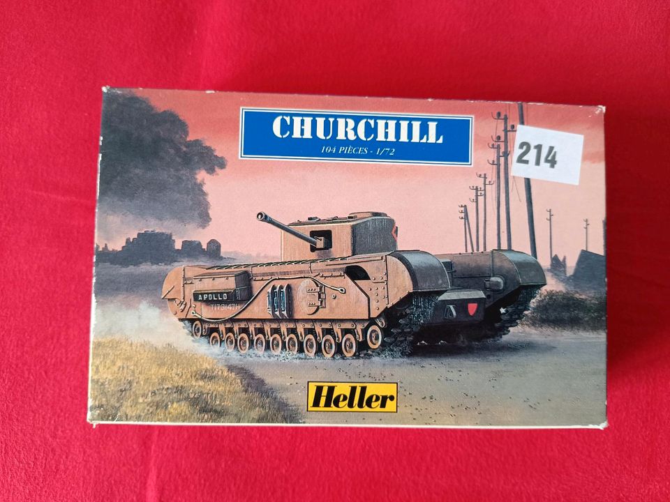 Heller Churchill ModellBausatz Panzermodell in Esselbach