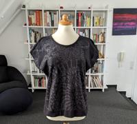 MONARI T-Shirt Größe 38 in Schwarz mit Glitzer Motiv neuwertig Hessen - Limburg Vorschau