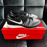 Nike Flyknit Trainer Yeknit black/white Baden-Württemberg - Böblingen Vorschau