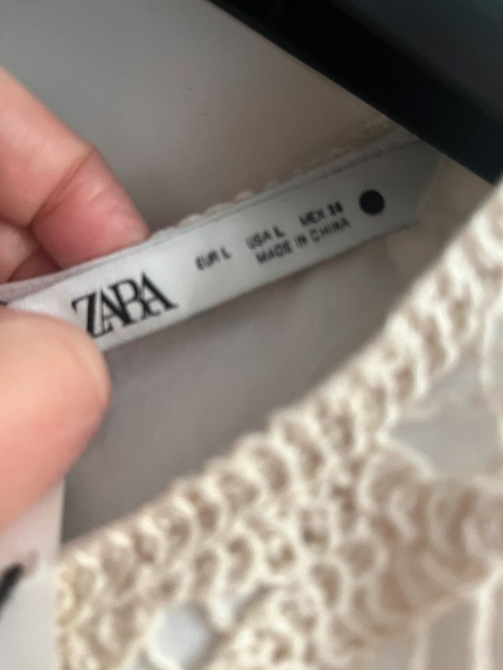 Bluse bzw Kleid von Zara, neu mit Etikett in München
