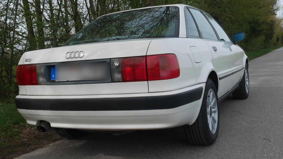 Audi 80 B4 90PS Oldtimer 21tkm in Parkstetten