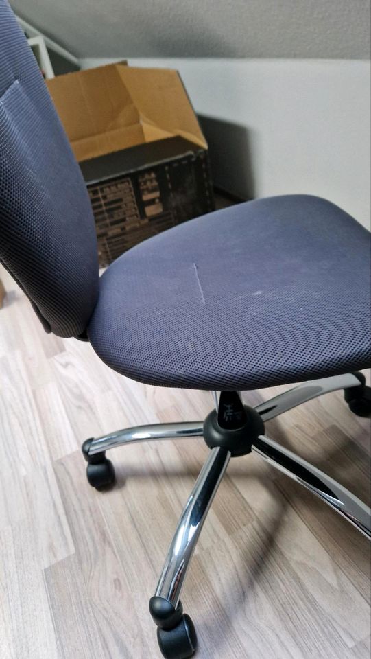 Kinder Schreibtisch-Stuhl in Hennef (Sieg)