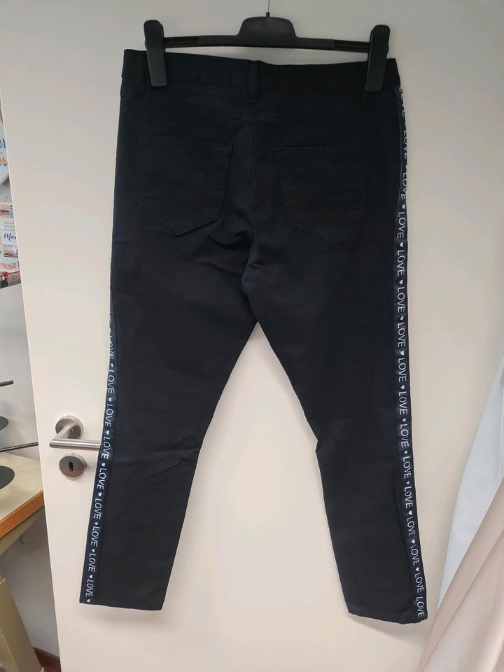 Jeggins Stretchhose Dreamstar Gr.42 in Versmold