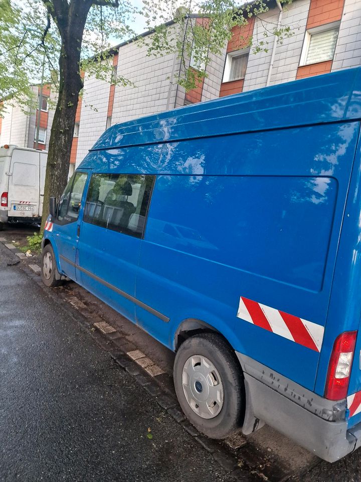 Ford transit in Duisburg