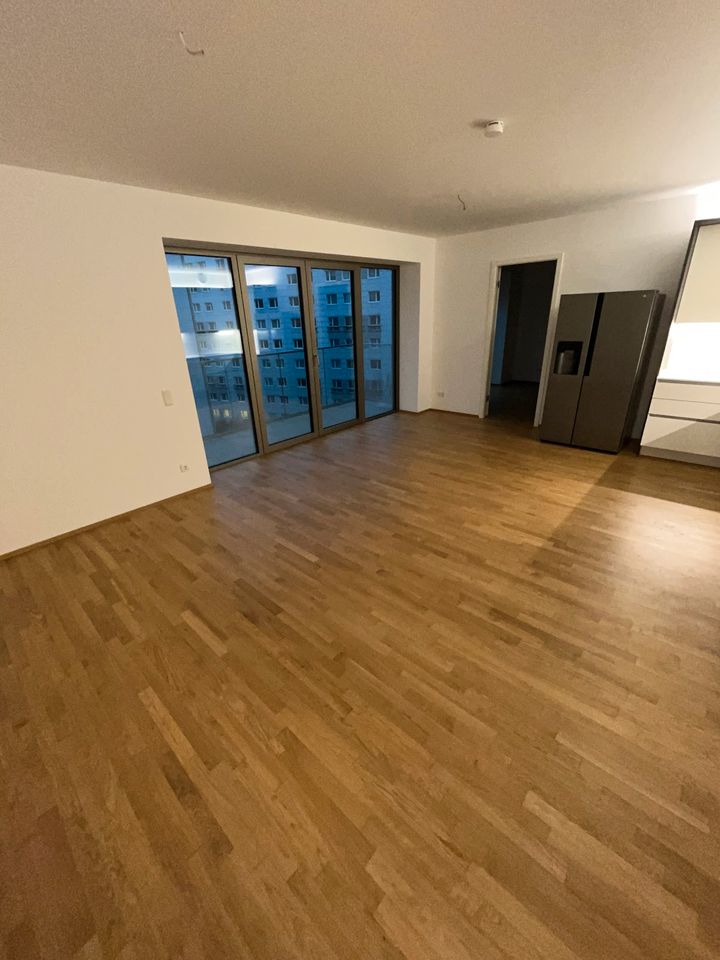 Neuwertige 3 Zimmer Wohnung mit Balkon im Friedrichshain! in Berlin