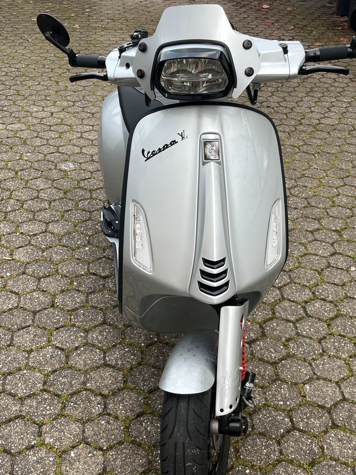 Vespa primavera 125/185 in Köln