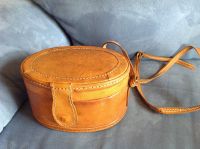 Handtasche oval aus  Leder Hessen - Burghaun Vorschau