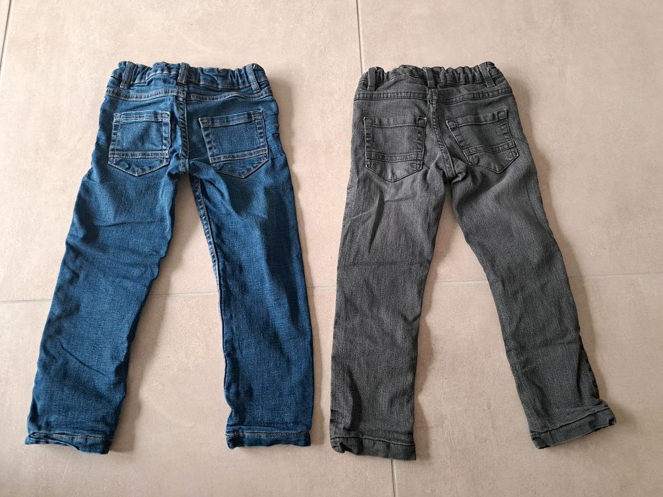 Thermohose Jeans Junge Hose Gr. 110 in Wuppertal