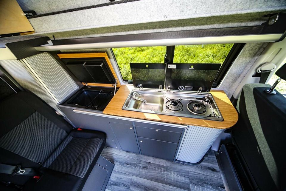 ❗️VW NEUWAGEN als moderner Camper ausgebaut ✅ VW T6.1 LR 110 KW ✅ in Zwenkau