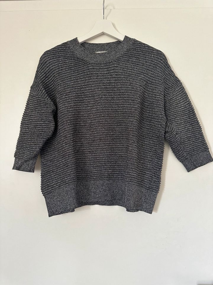 Damen Strickpullover in Thale