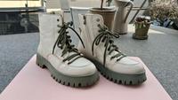 Damen Boots Gr. 37, beige-grün Rheinland-Pfalz - Mackenbach Vorschau