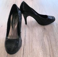 Tamaris Damen Pumps schwarz Pailletten Gr 39 sehr guter Zustand Bayern - Memmelsdorf Vorschau