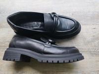 Tamaris Leder Slipper schwarz Gr. 39 Hessen - Siegbach Vorschau