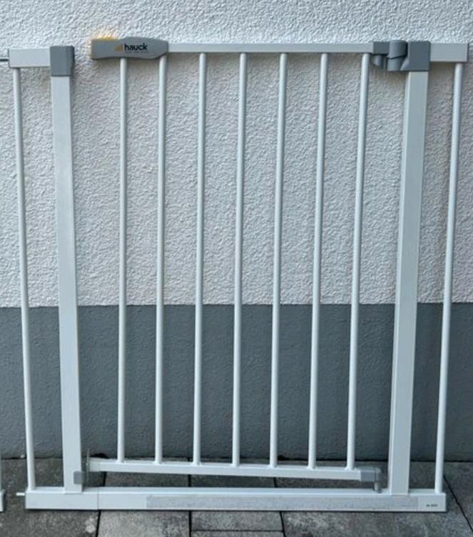 Treppenschutzgitter oder Türschutzgitter weiß in Lollar