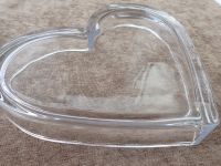 Glas Schale Herz Konfekt Anbietschale Valentinstag 22x19,5x3,5 cm Nordrhein-Westfalen - Geldern Vorschau