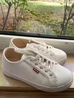 Sneakers von Levis.Größe 38. Frankfurt am Main - Rödelheim Vorschau