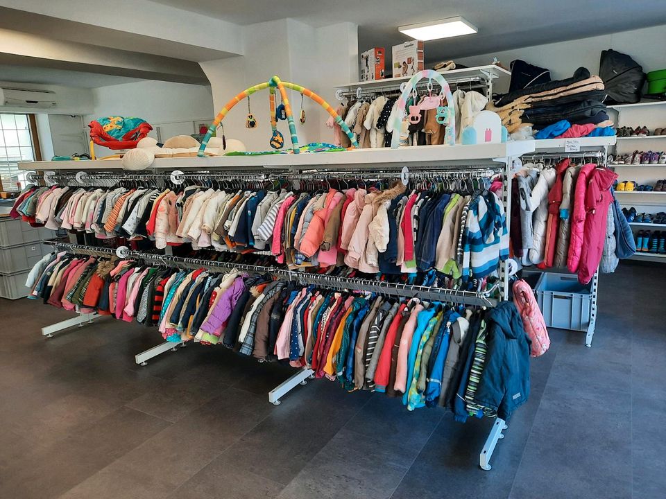 UMSTANDSMODE, BABY UND KINDERSECONDHAND HÖCHSTADT in Höchstadt