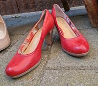 Tamaris Pumps rot Nordrhein-Westfalen - Verl Vorschau