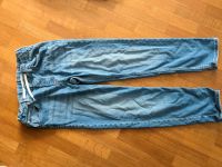 H&M Jogger Denim 152 blau top Zustand Stuttgart - Sillenbuch Vorschau