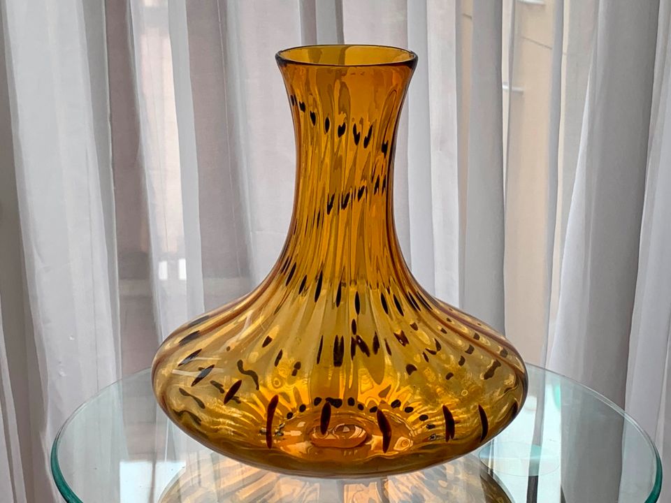 "UFO" Space Age mundgeblasene, bauchige Vase mit Punktmuster 70er in Düsseldorf