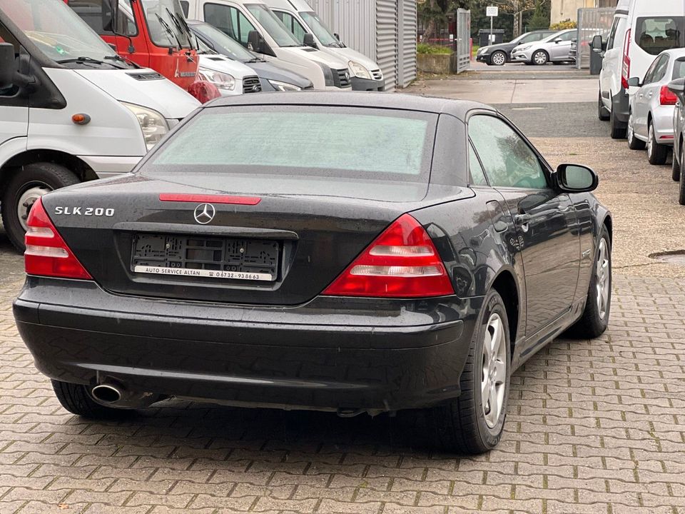 Mercedes-Benz 200 SLK Roadster 200 Kompressor in Frankfurt am Main