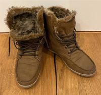 Herren Winterschuhe Bershka Größe 41 Baden-Württemberg - Zell am Harmersbach Vorschau