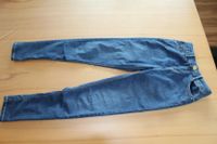 Jeans Hose Mädchen super skinny Gr. 158 blau *NEUWERTIG* Hessen - Aßlar Vorschau