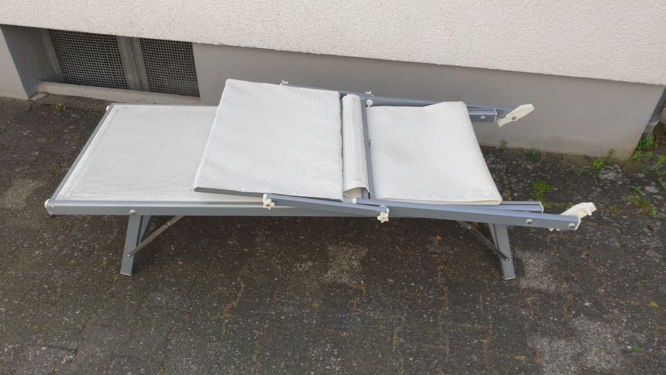 Aluminium Liege Liegebett Gartenliege Aluliege mit Sonnendach in Paderborn