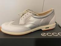ecco Damen Golfschuh Silber-weiß, orange Sohle Gr. 40 Nordrhein-Westfalen - Lippetal Vorschau