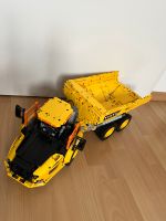 Knickgelenkter Volvo-Dumper (6x6) Lego Technik 42114 Baden-Württemberg - Sandhausen Vorschau