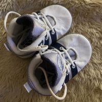 Adidas Baby Schuhe, Größe 18 Niedersachsen - Zeven Vorschau