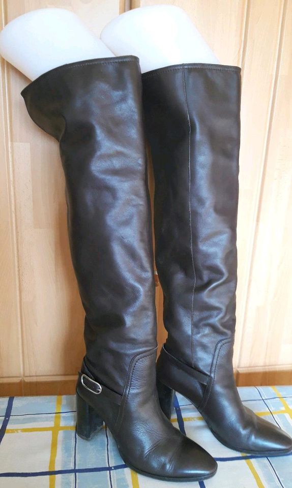 OVERKNEESTIEFEL  rundum Leder Made in Spanien in Gummersbach