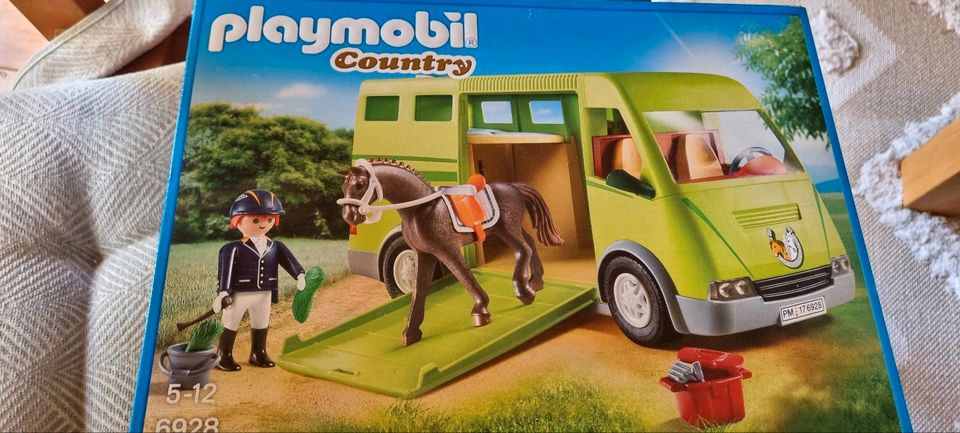 Playmobil Country Pferdetransporter 6928 in Langgöns