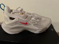 Nike Sneaker Signal D/MS/X 39 Dortmund - Löttringhausen Vorschau