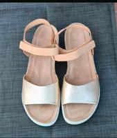 Ecco Flowt Wedge Cork Gold Sandale Gr 41 Herzogtum Lauenburg - Ratzeburg Vorschau