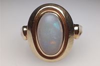 Antiker Vintage Opal Ring 585 Gold 14k Milchopal 57 Niedersachsen - Reinstorf Vorschau