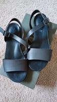 Timberland Cranberry Lake  Sandalen Größe 7,5 black full grain Niedersachsen - Müden Vorschau