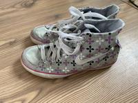 Nike Damenschuhe in Größe 37 Hessen - Romrod Vorschau