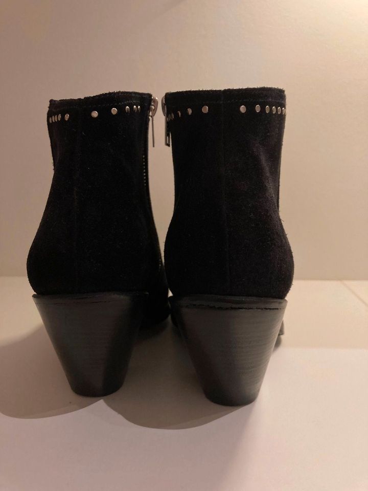 Original Céline Ankleboots, Gr. 40, wie neu in Hamburg