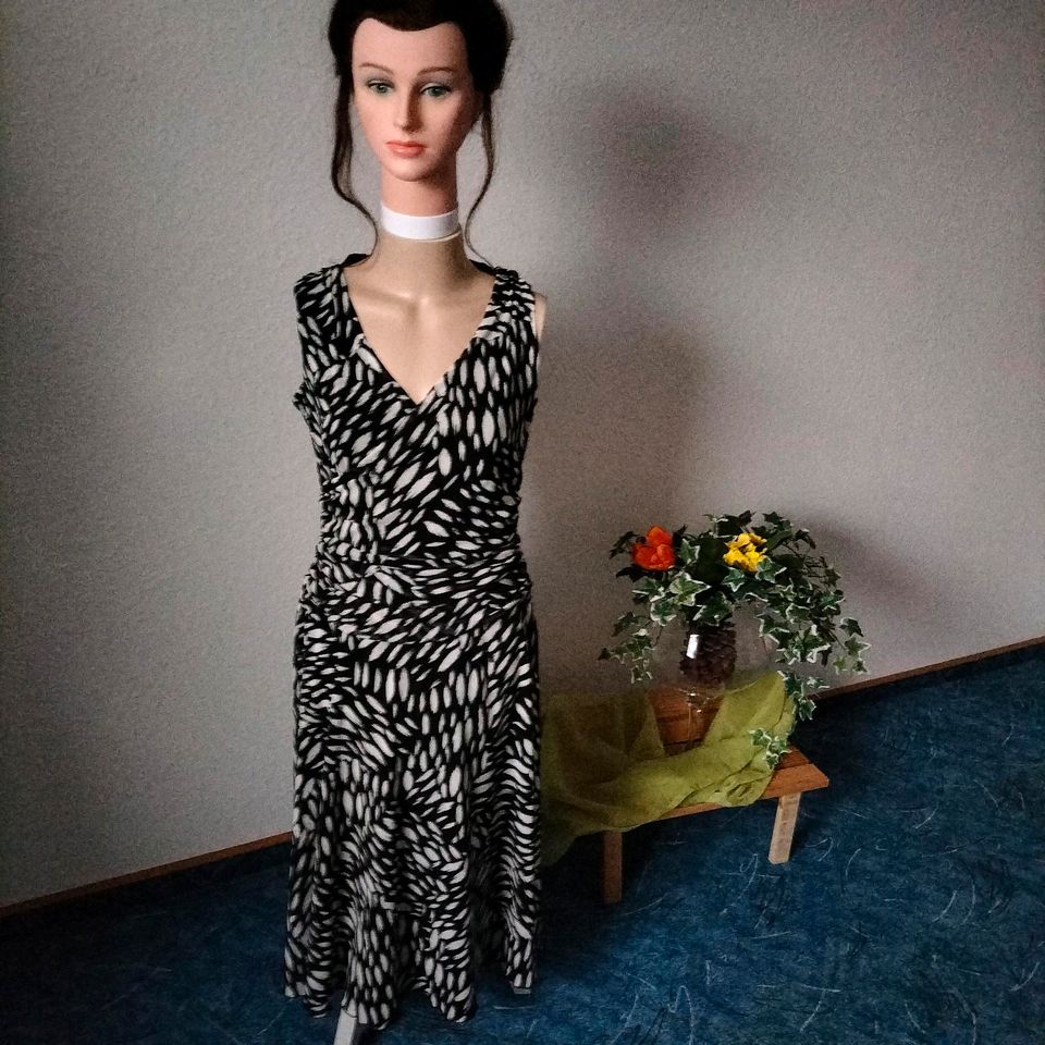 Kleid Größe 36/38 in Vaalerfeld