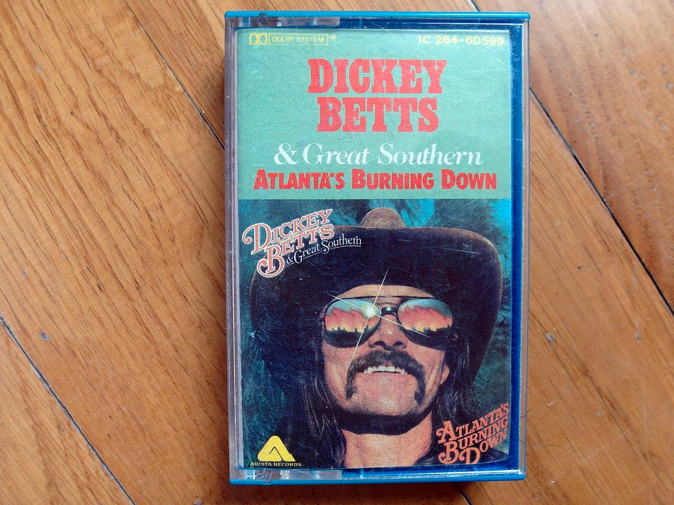 Kassette / MC / Tape "Dickey Betts - Atlanta's Burning Down" in München -  Laim | Musik und CDs gebraucht kaufen | eBay Kleinanzeigen ist jetzt  Kleinanzeigen