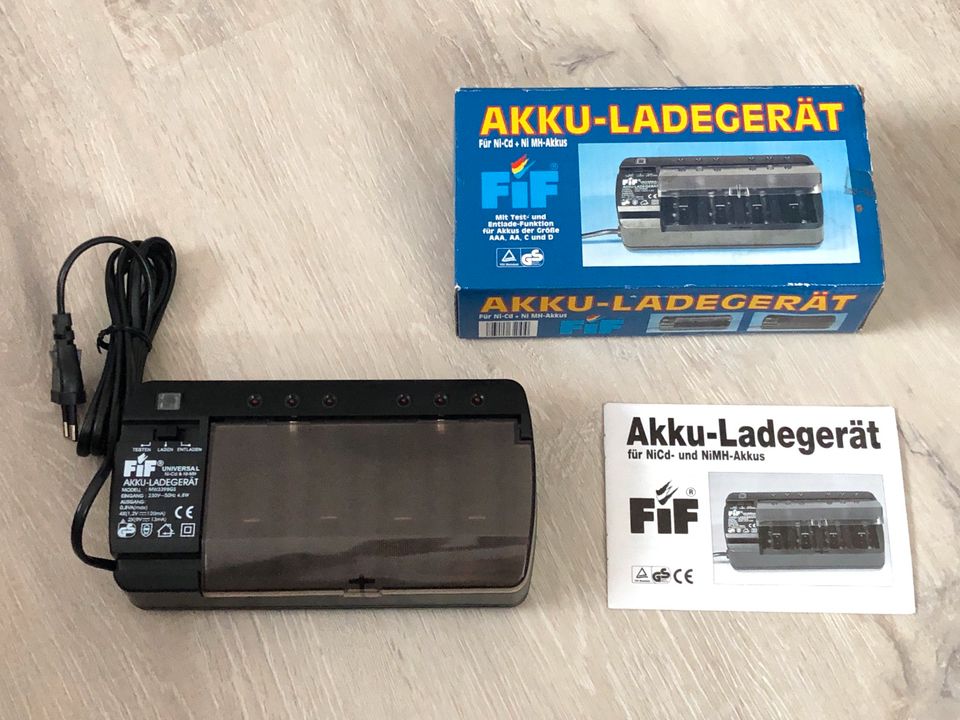 FIF Akku Ladegerät *NEU* unbenutzt Akkus AAA, AA, C, D, 9V Block in Bayern  - Luhe-Wildenau | eBay Kleinanzeigen ist jetzt Kleinanzeigen