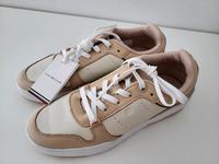 NEU! Schöne Sneaker von Tommy Hilfiger Nordrhein-Westfalen - Bad Oeynhausen Vorschau